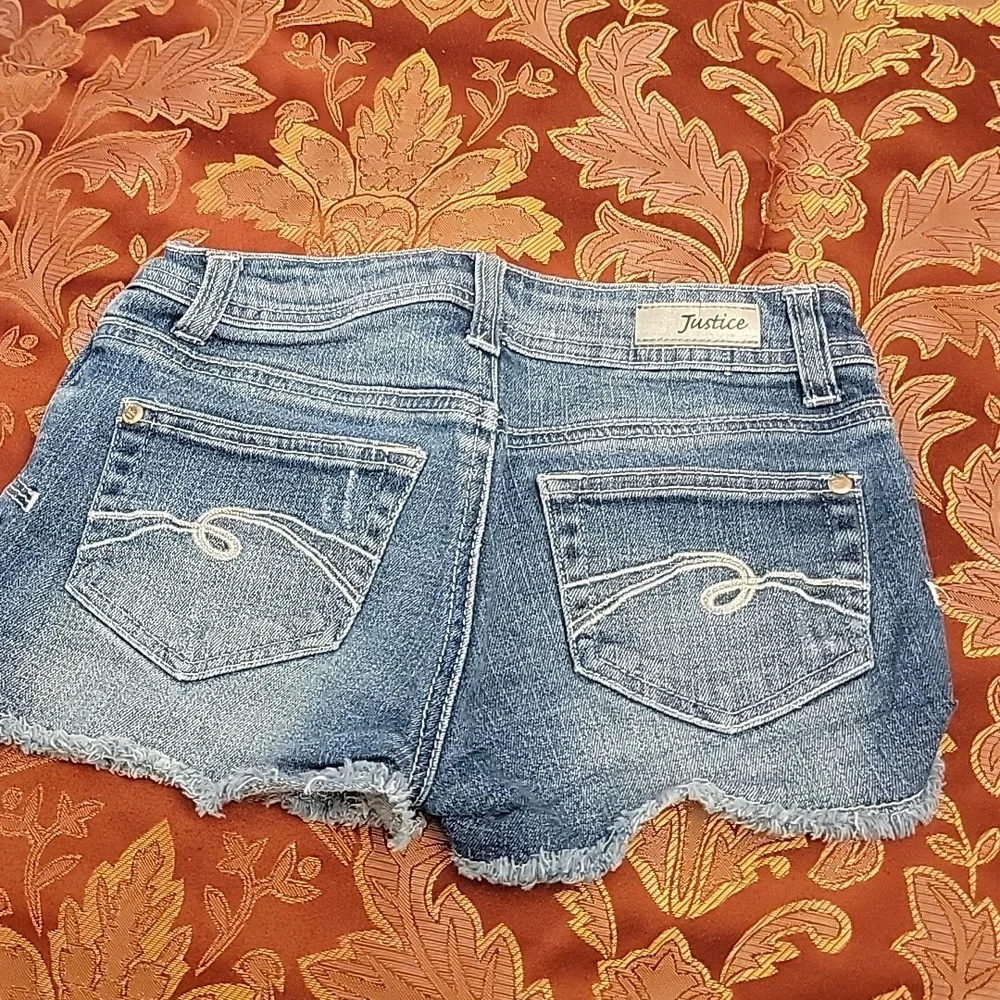 Justice jeans shorts size 10